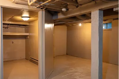 904 Jessamine Avenue E, Saint Paul, MN 55106 - Photo 11