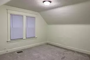 904 Jessamine Ave E, Saint Paul, MN 55106 - Photo 27