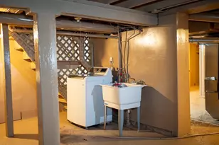 904 Jessamine Ave E, Saint Paul, MN 55106 - Photo 15