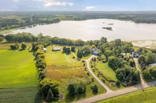 7040 Meridian Ave S, Franklin Township, MN 55363 - Photo 9