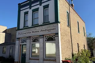 407 Elm Ave, Waverly, MN 55390 - Photo 1