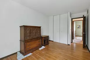 72 River Woods Ln, Burnsville, MN 55337 - Photo 15