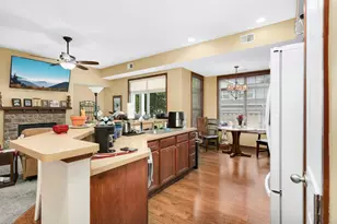 1840 Freedom Ln, Chanhassen, MN 55317 - Photo 9