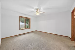 1020 Horizon St, Vadnais Heights, MN 55127 - Photo 21