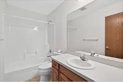 1020 Horizon Street, Vadnais Heights, MN 55127 - Photo 19