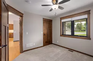 1633 Rolling Hills Ln, River Falls, WI 54022 - Photo 25