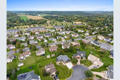 1633 Rolling Hills Lane, River Falls, WI 54022 - Photo 39