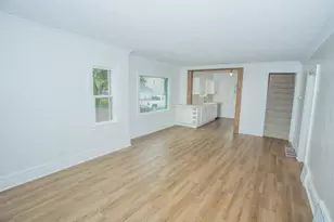 1923 N 28th St, Superior, WI 54880 - Photo 5