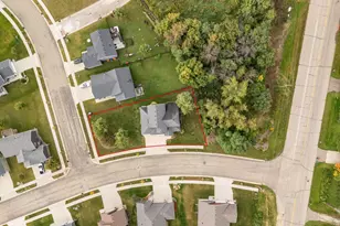 3585 Bridgeview Dr SE, Rochester, MN 55904 - Photo 7