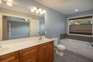 3585 Bridgeview Dr SE, Rochester, MN 55904 - Photo 33