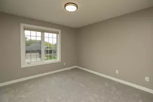 3585 Bridgeview Dr SE, Rochester, MN 55904 - Photo 37