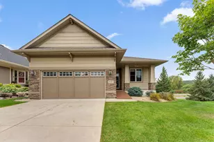 8689 Collin Way, Inver Grove Heights, MN 55076 - Photo 1