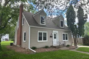 338 South St, Owatonna, MN 55060 - Photo 1