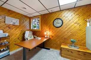 808 Center Dr NW, Chisholm, MN 55719 - Photo 37