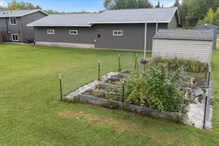 808 Center Dr NW, Chisholm, MN 55719 - Photo 53