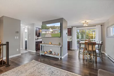 808 Center Drive NW, Chisholm, MN 55719 - Photo 9