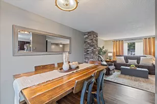 808 Center Dr NW, Chisholm, MN 55719 - Photo 13