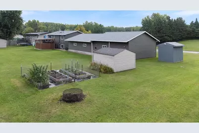 808 Center Drive NW, Chisholm, MN 55719 - Photo 49