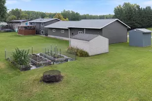 808 Center Dr NW, Chisholm, MN 55719 - Photo 49