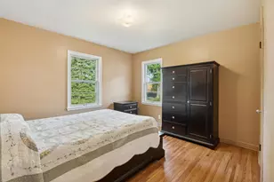 7921 Stevens Ave S, Bloomington, MN 55420 - Photo 9