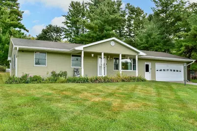 1244 Fountain Street, Fountain City, WI 54629 - Photo 1