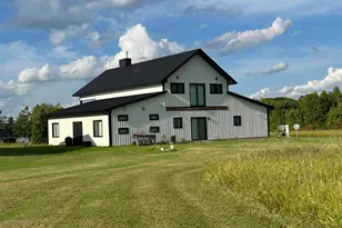 36418 N Shoreland Rd, Sturgeon Lake, MN 55783 - Photo 5