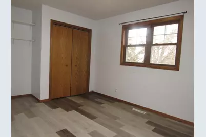 302 Mill Avenue, Fulda, MN 56131 - Photo 13