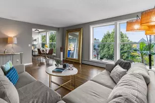 821 Douglas Ave, Minneapolis, MN 55403 - Photo 1