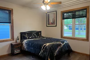 735 Sunset St SW, Hutchinson, MN 55350 - Photo 11