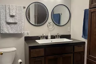 735 Sunset St SW, Hutchinson, MN 55350 - Photo 9