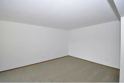 2011 Viking Drive NW #27, Rochester, MN 55901 - Photo 5