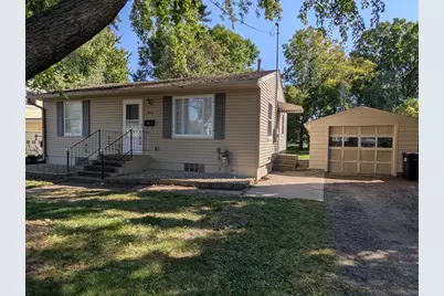 1015 College Street, Northfield, MN 55057 - Photo 1