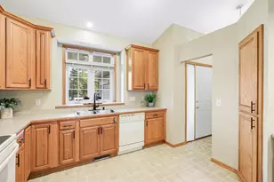 4725 Adair Ct, Crystal, MN 55429 - Photo 17