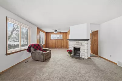 1443 Hazelwood Street, Saint Paul, MN 55106 - Photo 9