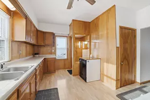 1443 Hazelwood St, Saint Paul, MN 55106 - Photo 7