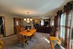 203 3rd Ave E, Lamberton, MN 56152 - Photo 11