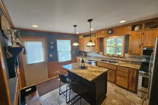 203 3rd Ave E, Lamberton, MN 56152 - Photo 9