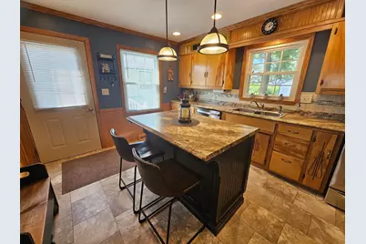 203 3rd Avenue E, Lamberton, MN 56152 - Photo 7