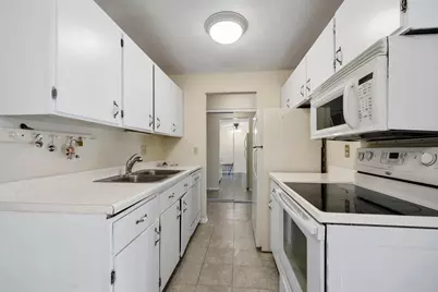 329 Geneva Avenue N #411, Oakdale, MN 55128 - Photo 7