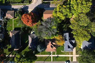 611 5th Ave SW, Rochester, MN 55902 - Photo 3