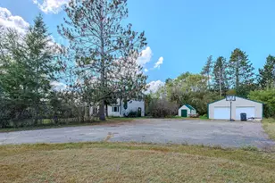 729 Lake Ave SE, Bemidji, MN 56601 - Photo 23