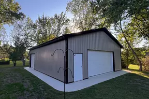 1110 Eckert St NW, Alexandria, MN 56308 - Photo 7