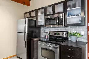 406 Wacouta St, Saint Paul, MN 55101 - Photo 9