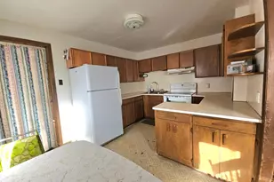 920 E Evergreen St, Isle, MN 56342 - Photo 3