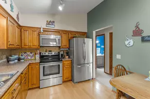 10185 Upper 178th St W, Lakeville, MN 55044 - Photo 13