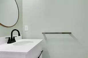 5105 Fairpoint Dr N, Hugo, MN 55038 - Photo 7