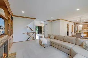 645 Ramsey Cir, Carver, MN 55315 - Photo 5