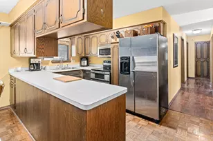 6040 Xylon Ave N, New Hope, MN 55428 - Photo 7