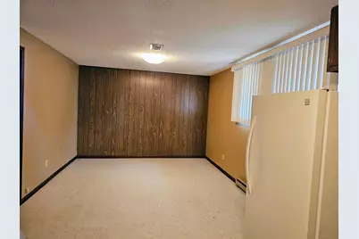 402 E 2nd Street N, Truman, MN 56088 - Photo 31