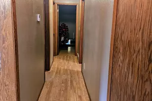 402 E 2nd St N, Truman, MN 56088 - Photo 13